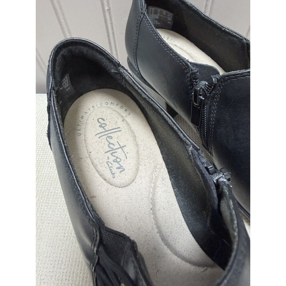 Clarks Shoes Women 7.5M Black Leather Shootie Casual Side Zip Block Heel - Picture 4 of 9